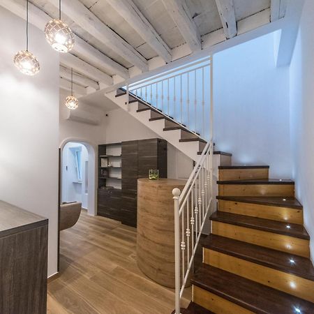 Suite Santa Chiara トラーニ エクステリア 写真