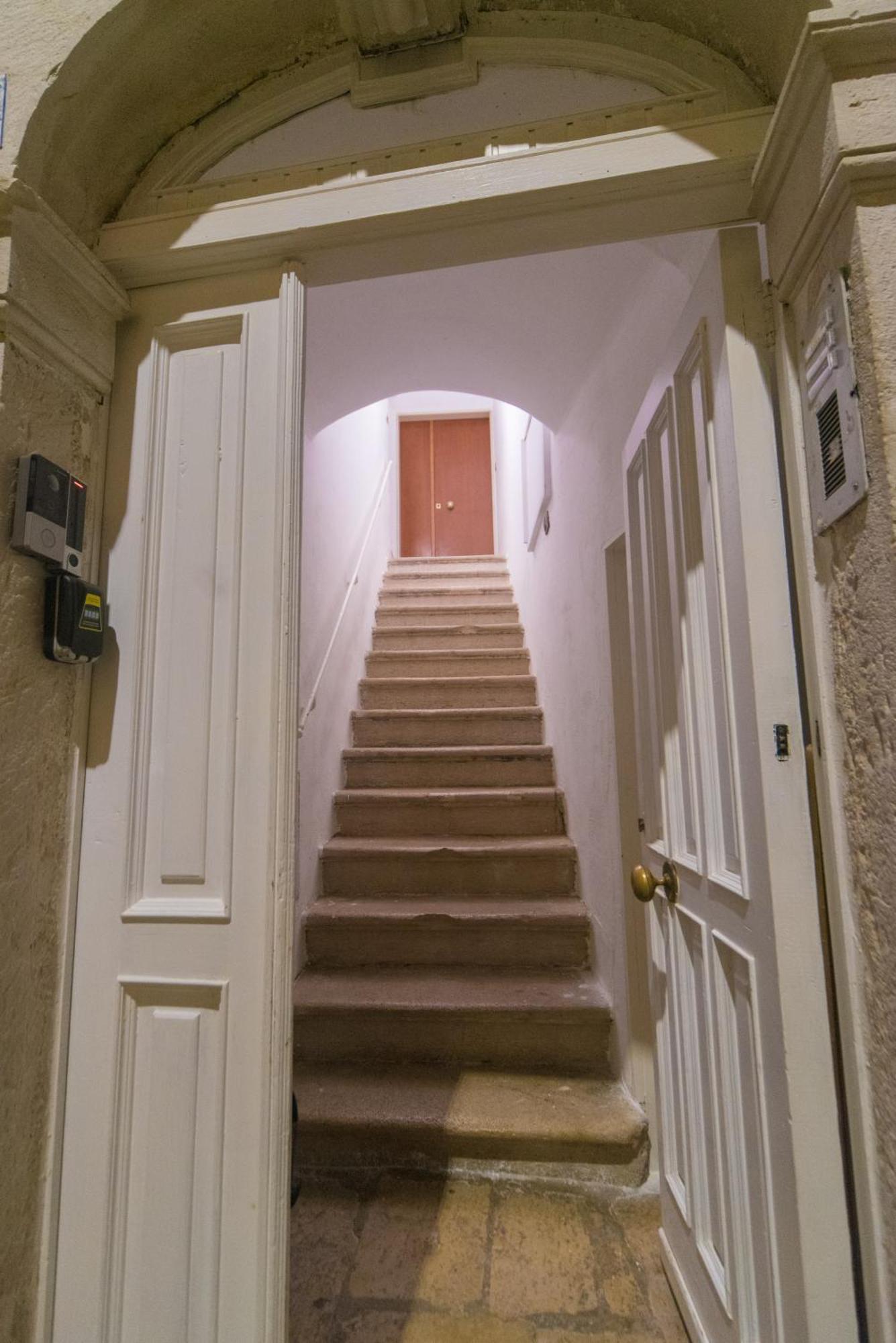 Suite Santa Chiara トラーニ エクステリア 写真